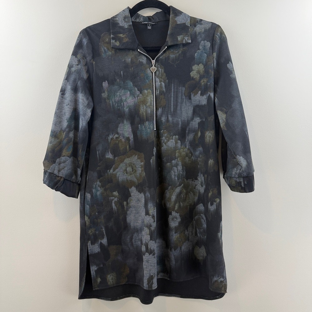 Robert Kitchen Tunic Womens S Art to Wear Moody Floral Heart Zip Pocket Top